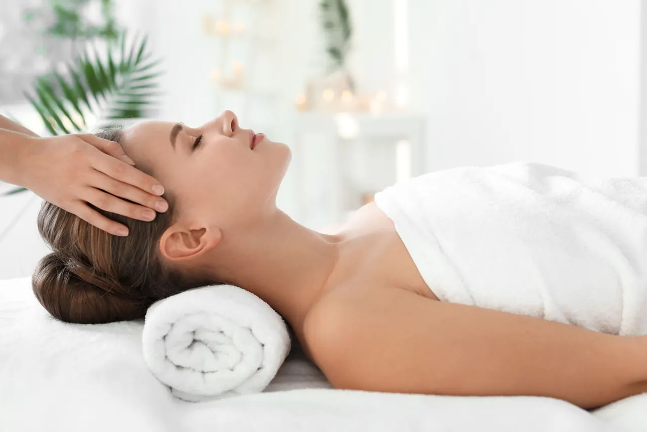 Relaxing facial treatment at Beauty Avenue